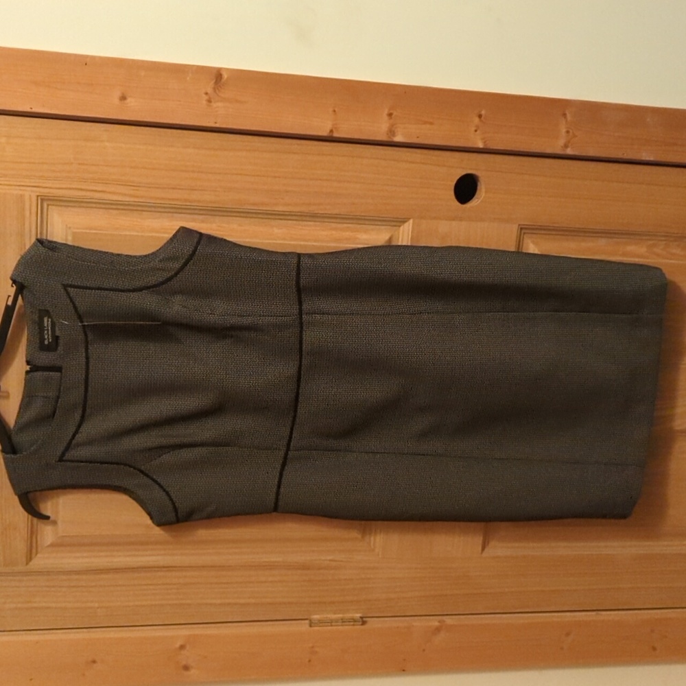 Black label by Evan-Picone sleeveless dress